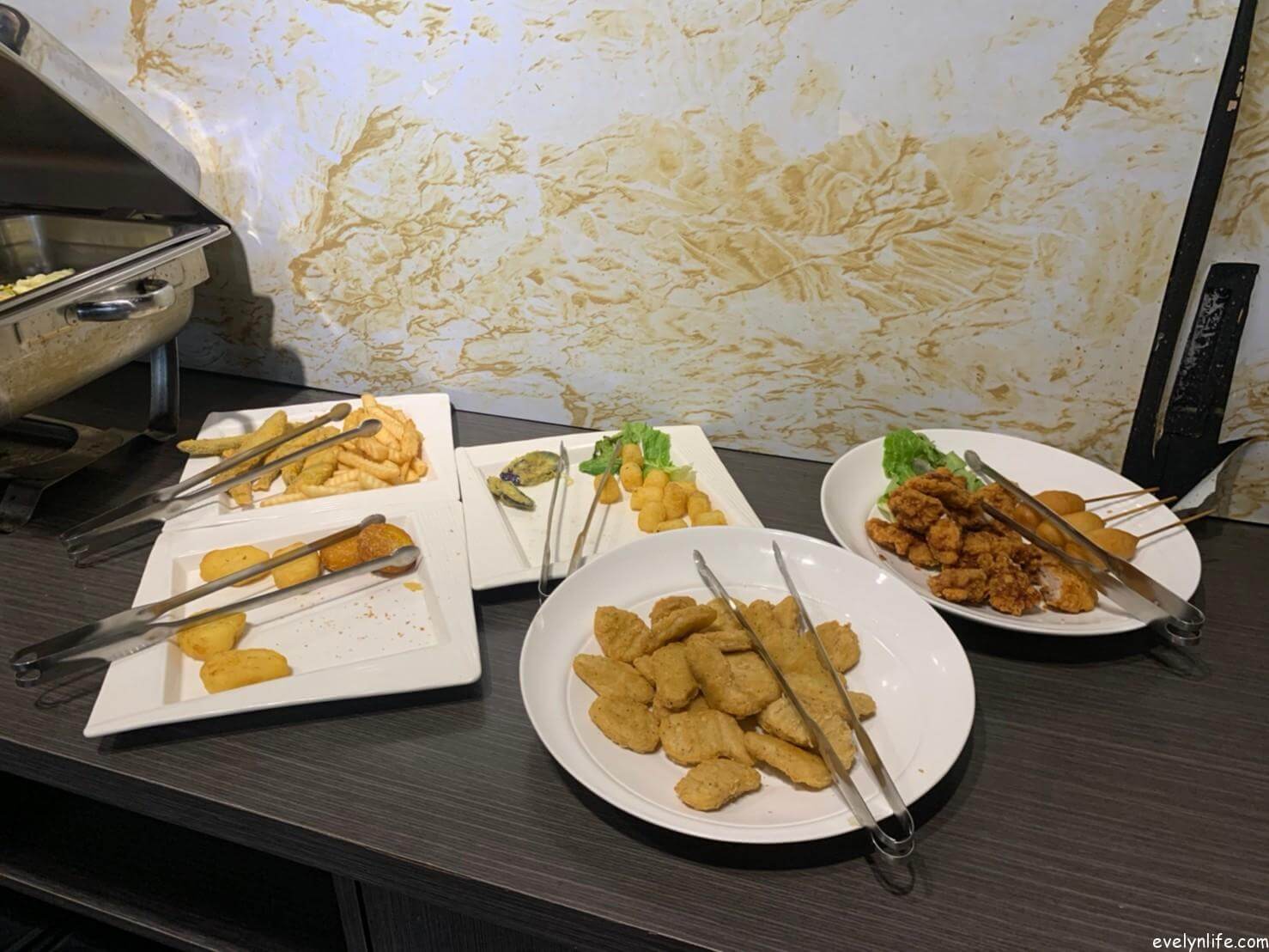 台中沙鹿|肉鮮生|高CP值韓式烤肉吃到飽 · 韓式小菜.蔬食炸物任你吃 - 第15張圖