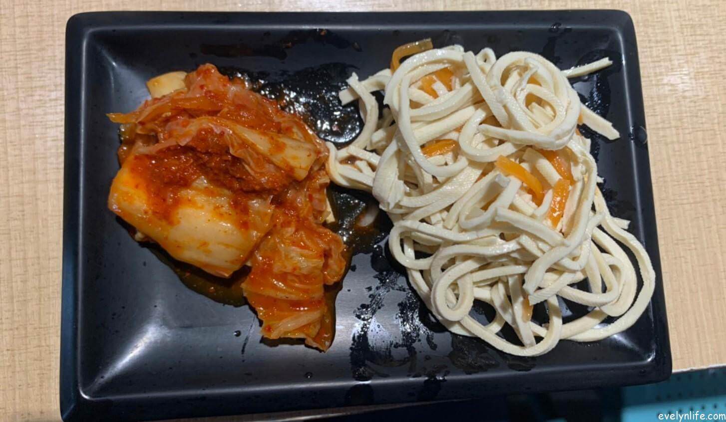 台中沙鹿|肉鮮生|高CP值韓式烤肉吃到飽 · 韓式小菜.蔬食炸物任你吃 - 第17張圖