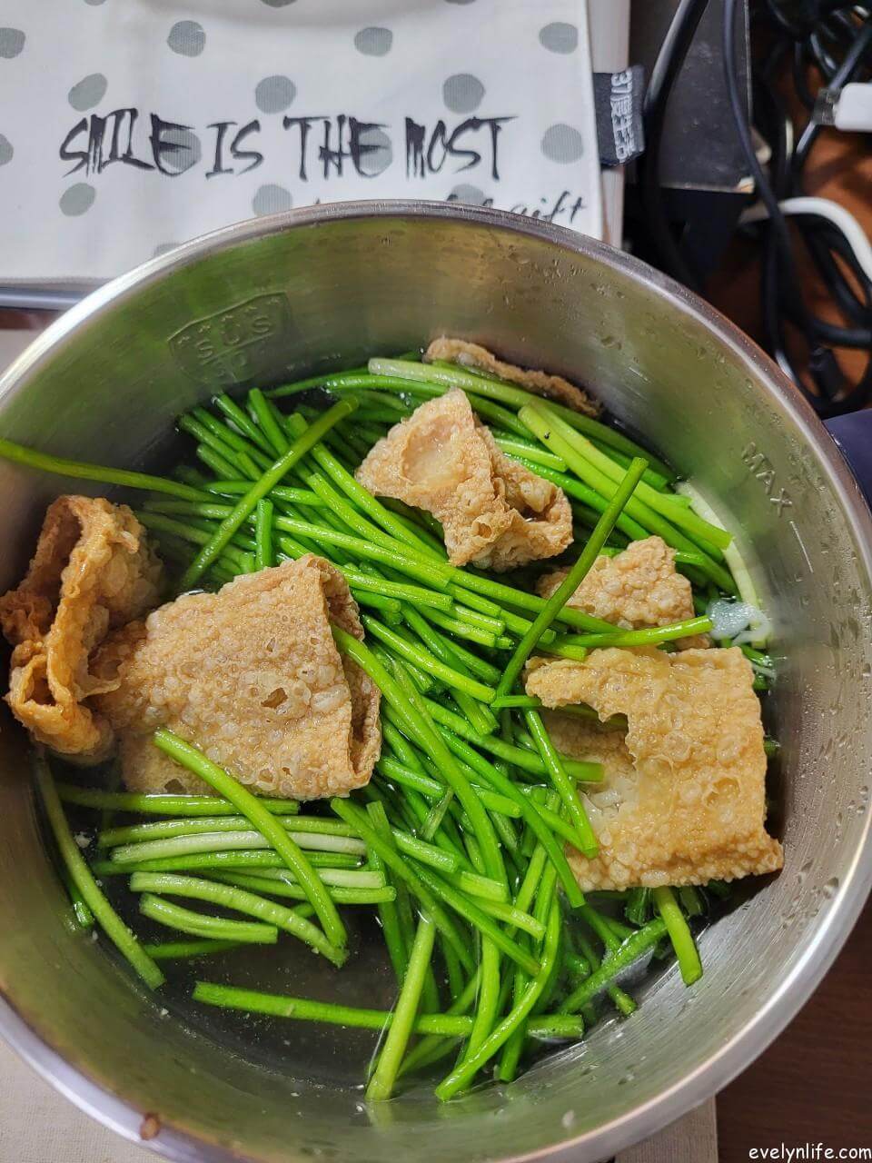 超簡單自製鹽水雞|套房料理|全聯油雞腿.美食鍋無油煙快速料理 - 第7張圖