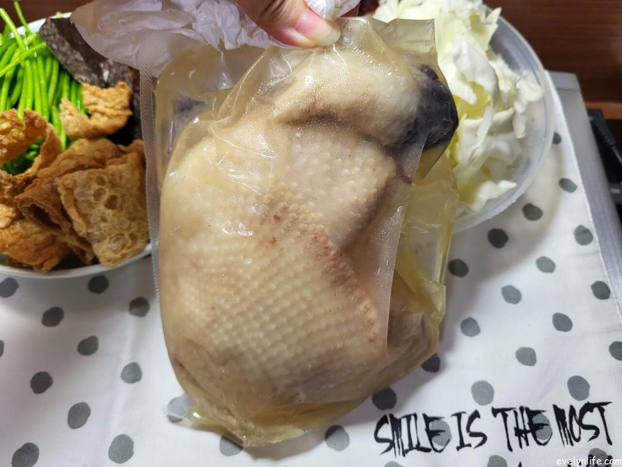 超簡單自製鹽水雞|套房料理|全聯油雞腿.美食鍋無油煙快速料理 - 第8張圖
