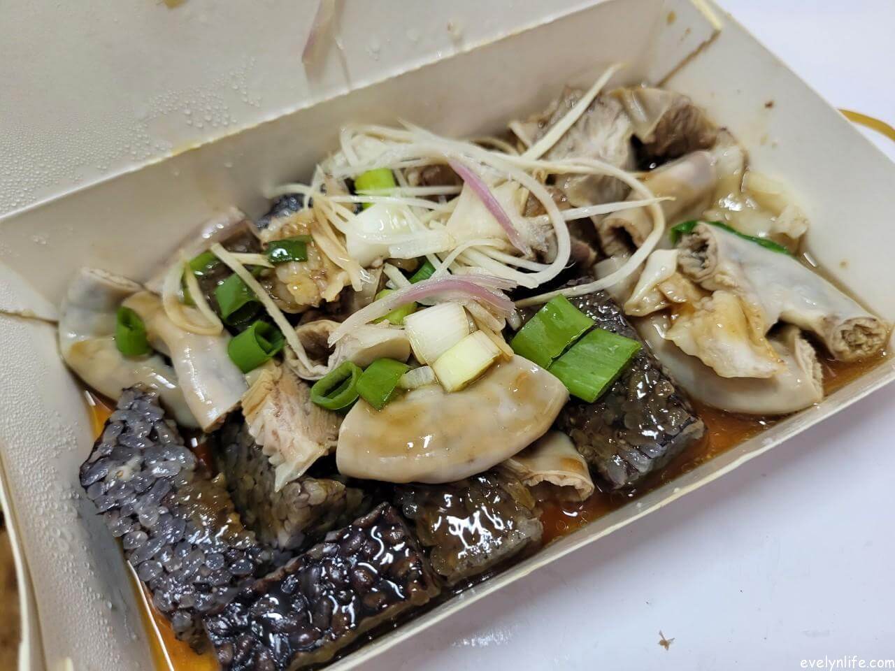 阿宏小吃沙田二店|台中龍井|CP值高的平價小吃店 · 有臭豆腐及香酥炸鴨頭 - 第15張圖