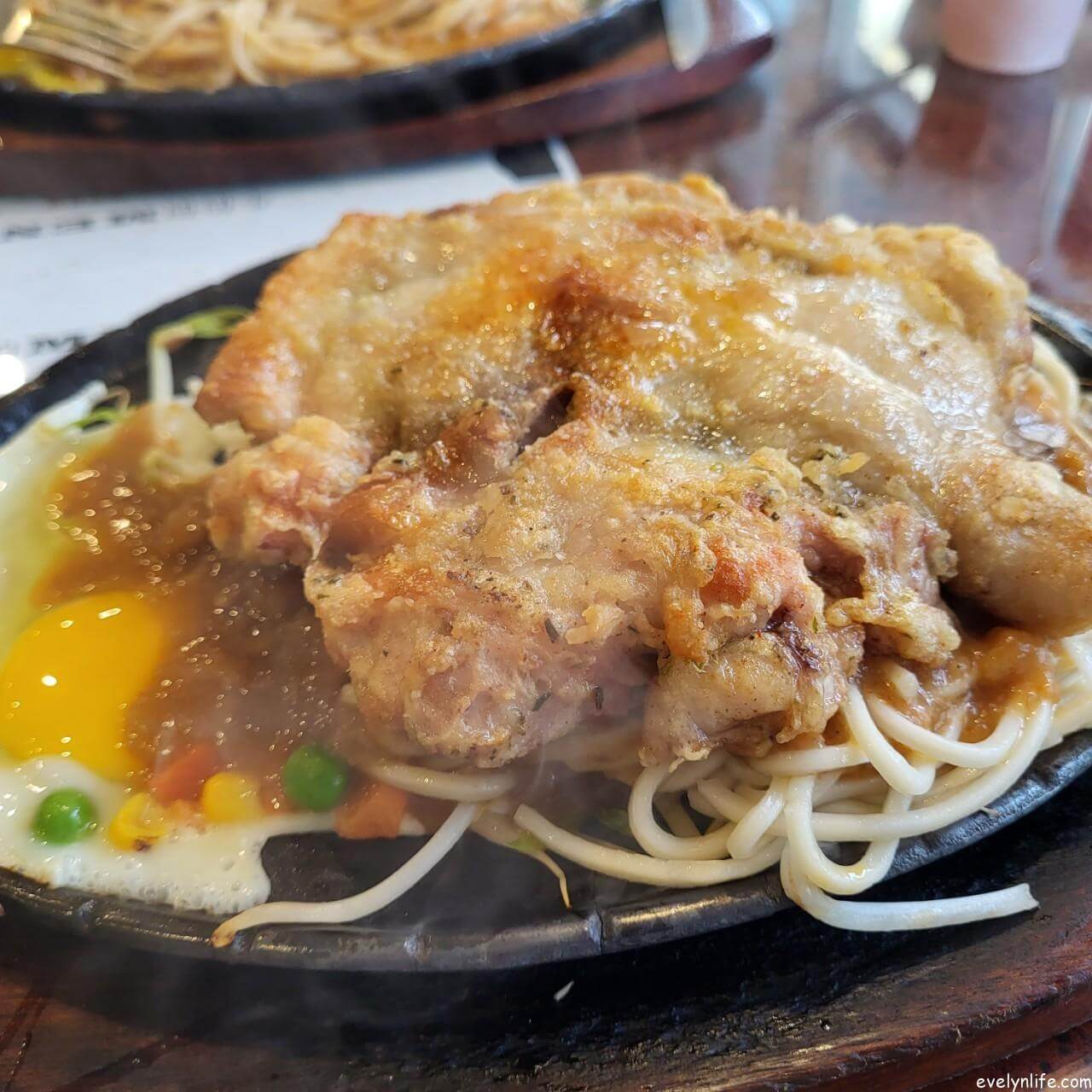 牛伯伯牛排館|台中沙鹿|道地台式牛排店 · 麵量多 · 適合家庭日常聚會 - 第11張圖