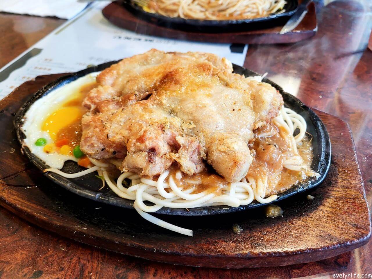 牛伯伯牛排館|台中沙鹿|道地台式牛排店 · 麵量多 · 適合家庭日常聚會 - 第10張圖