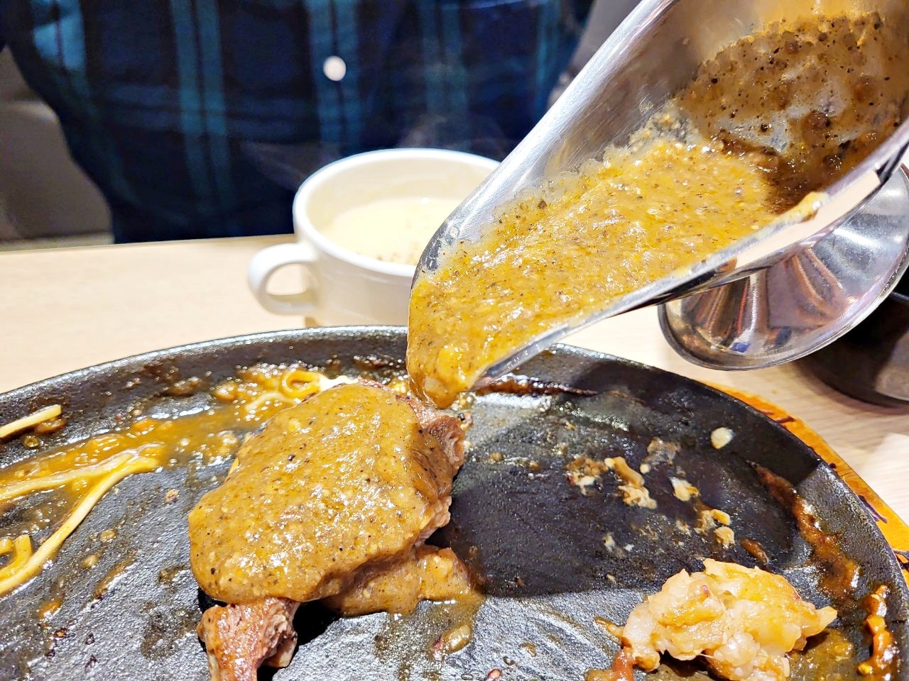 小時厚牛排|台中梧棲|咖哩飯限量供應.自助吧濃湯飲料吐司冰淇淋吃到飽 - 第15張圖
