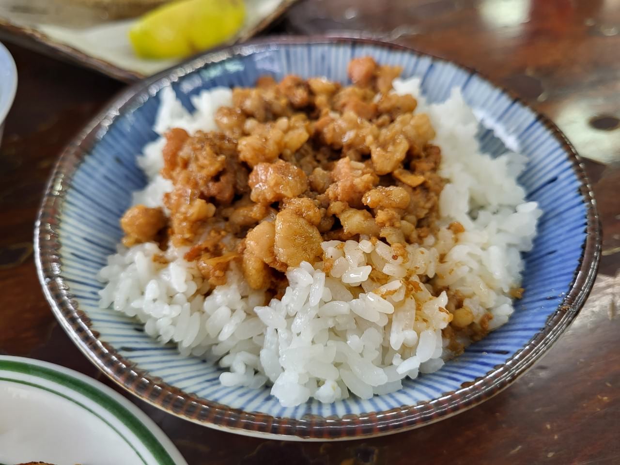 嘉鄉魯肉飯|台中沙鹿|家常味的一家小店.煲湯炸豆腐.滷肉飯便當多種選擇 - 第9張圖