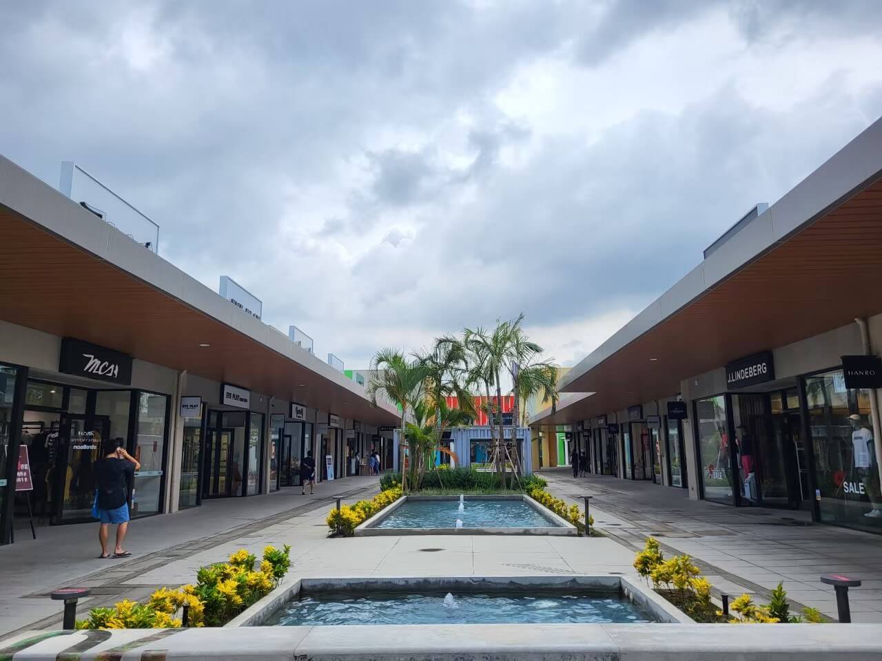 台中港三井MITSUI OUTLET PARK環境周邊介紹.台中之星摩天輪 LINE ALBUM 202294 221017 7