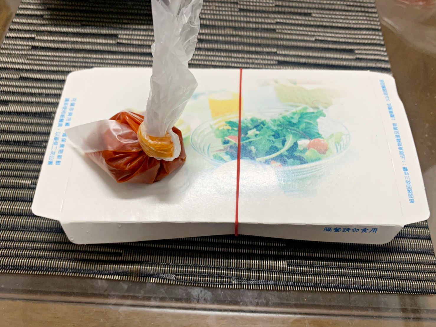 陳媽媽臭豆腐|台中沙鹿|海線有名的臭豆腐.外酥內嫩.泡菜小黃瓜絲好吃辣醬.位在平交道旁的美味小吃 - 第11張圖