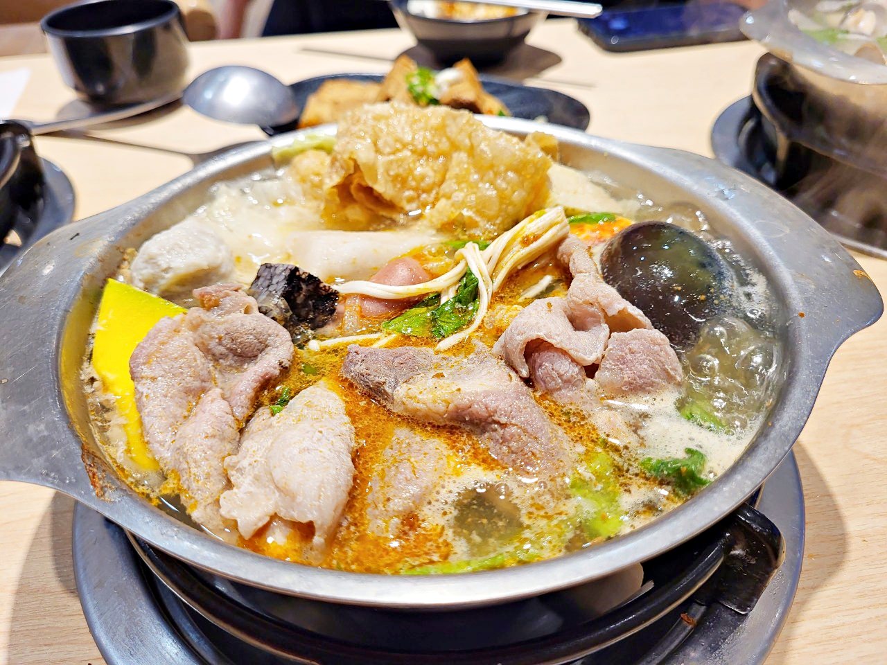 台中沙鹿|柚一鍋小火鍋.25種風味鍋物可選擇.冰淇淋魯肉飯吃到飽 - 第12張圖