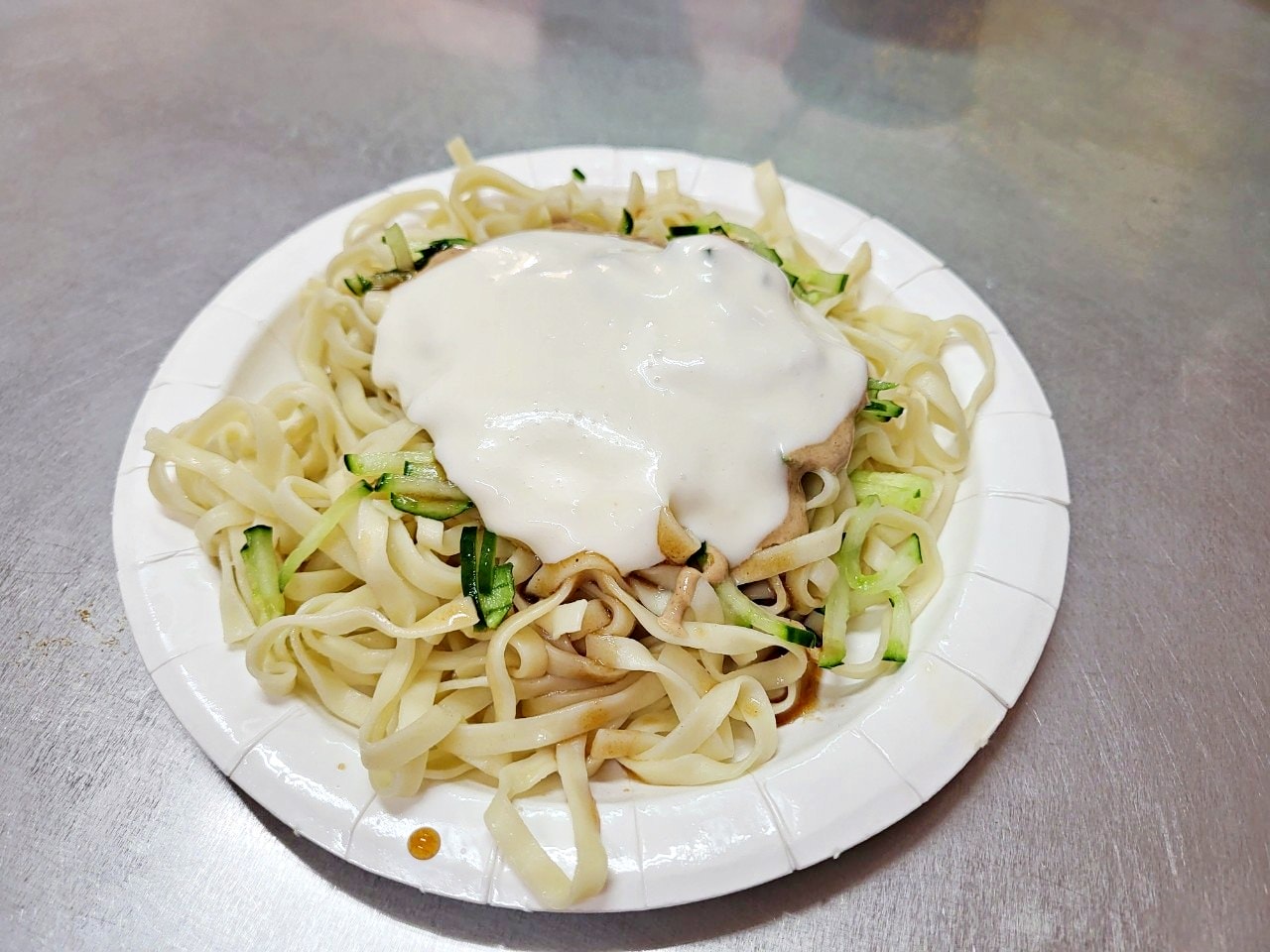 嘉義東區|公園老店涼麵、肉羹麵|加美乃滋的涼麵.香菇肉羹.在地人推薦組合 - 第8張圖