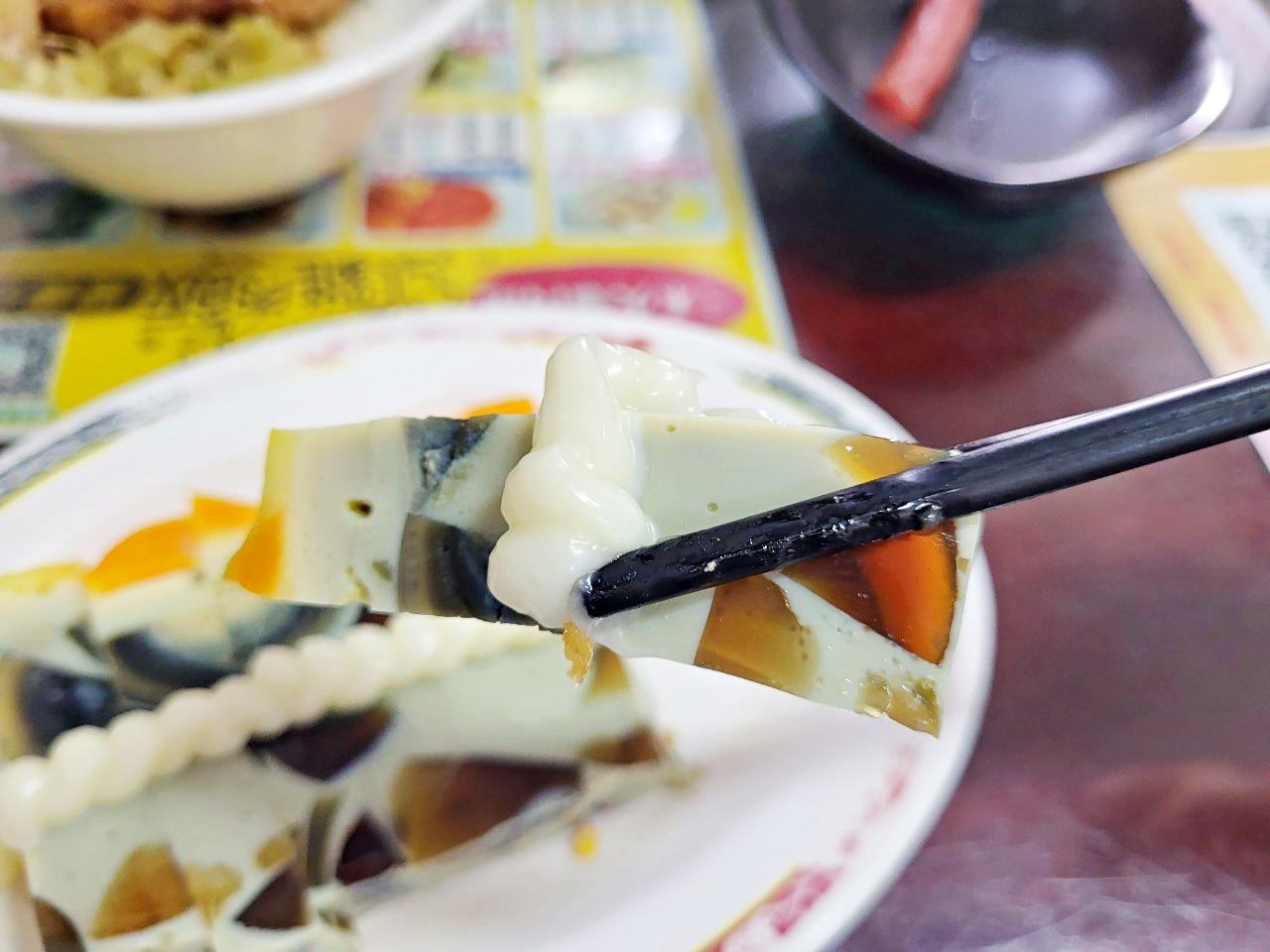 嘉義東區|桃城三禾火雞肉飯|嘉義必吃之一的火雞肉飯.在地特色涼菜 - 第16張圖