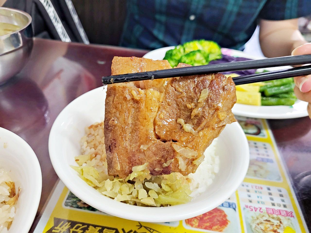 嘉義東區|桃城三禾火雞肉飯|嘉義必吃之一的火雞肉飯.在地特色涼菜 - 第13張圖