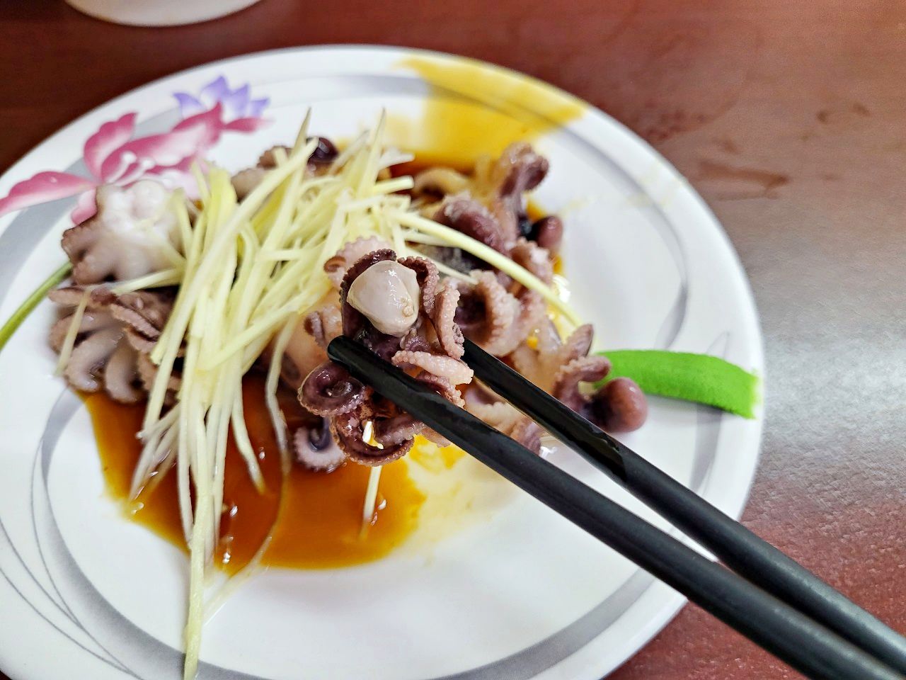 嘉義東區|北門砂鍋魚頭|在地人吃的砂鍋魚頭.有好吃的鴨肉飯與涼菜 - 第18張圖