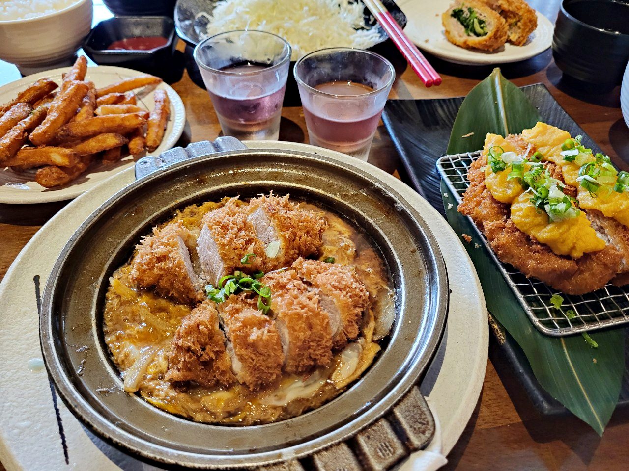 三井美食懶人包店家整理|來台中港三井Outlet吃什麼~火鍋燒肉吃到飽、美食街日式泰式義式料理 - 第11張圖
