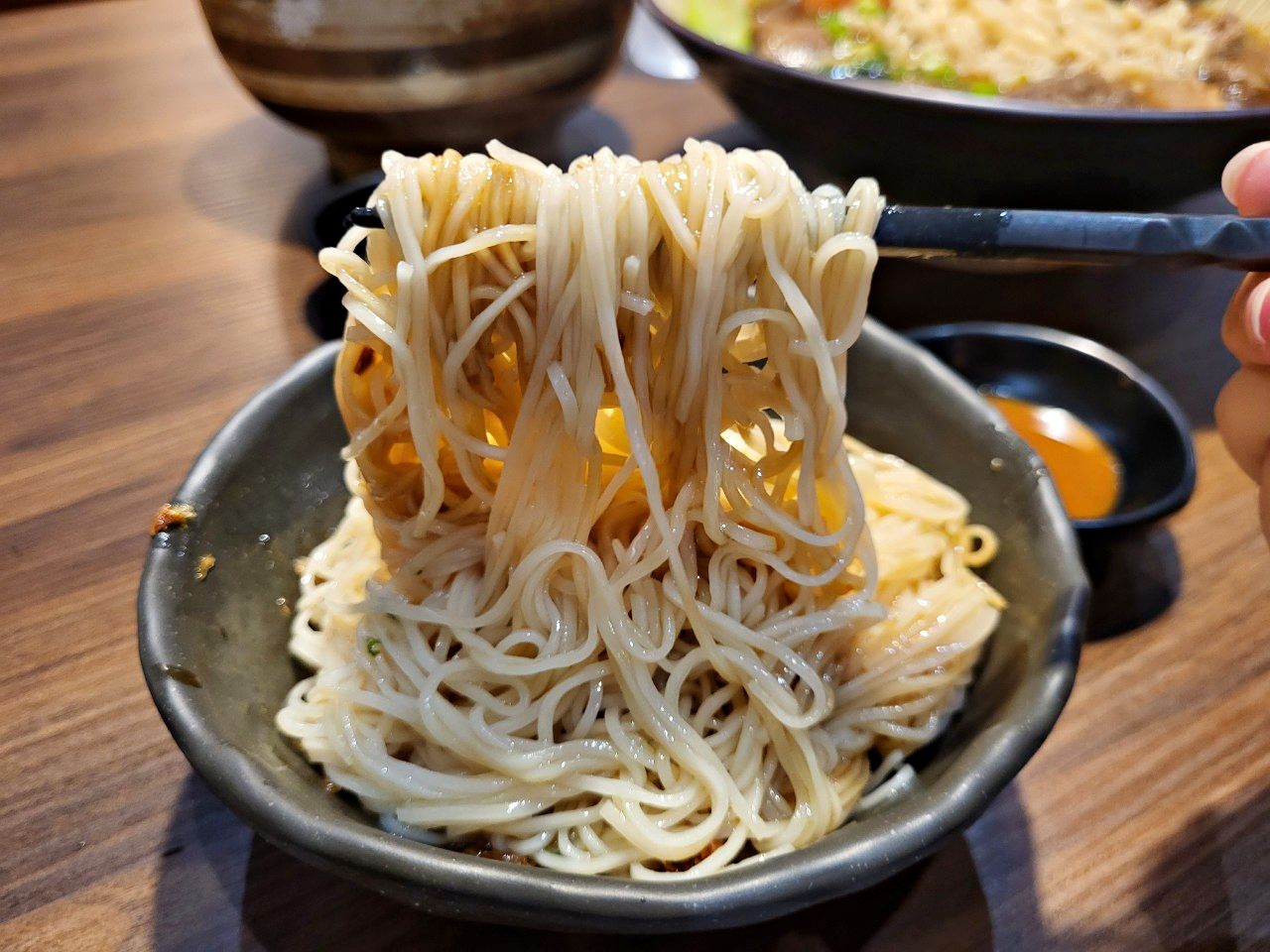 彰化市區|八棧食堂-雞湯牛肉麵專食所|暖心麻油雞湯紅燒牛肉麵.近家樂福.晚餐宵夜好選擇 - 第18張圖