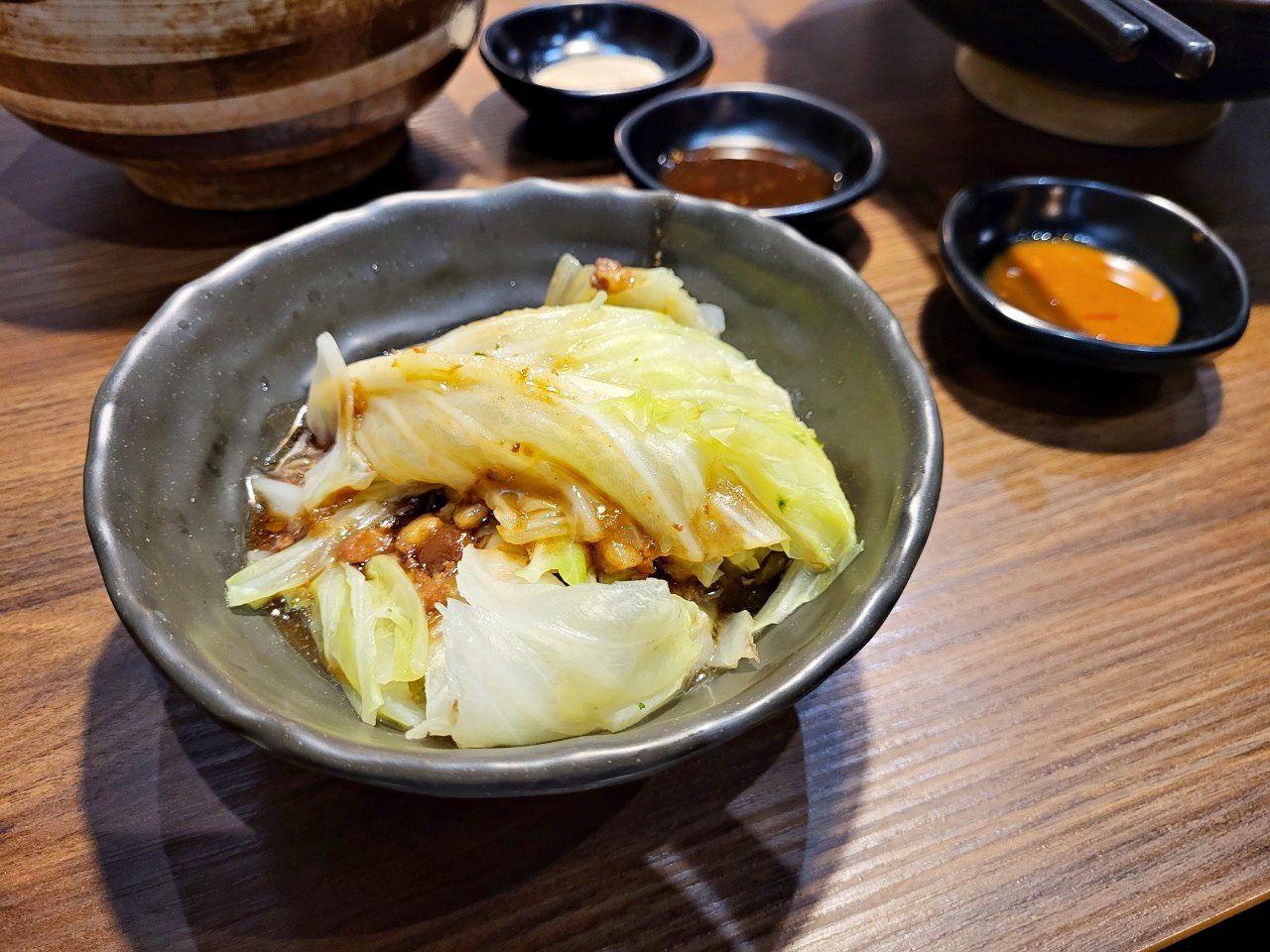 彰化市區|八棧食堂-雞湯牛肉麵專食所|暖心麻油雞湯紅燒牛肉麵.近家樂福.晚餐宵夜好選擇 - 第15張圖