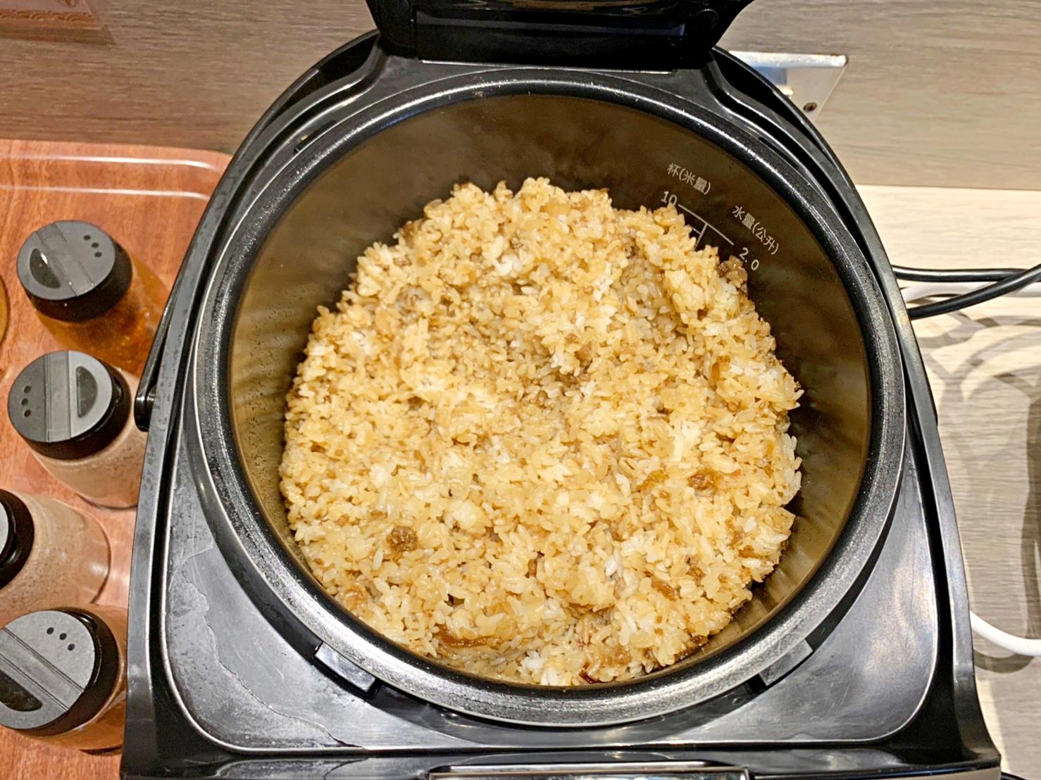 台中港三井|但馬屋涮涮鍋|多種價位肉品及沙拉吧吃到飽.壽喜燒鴛鴦鍋 - 第39張圖