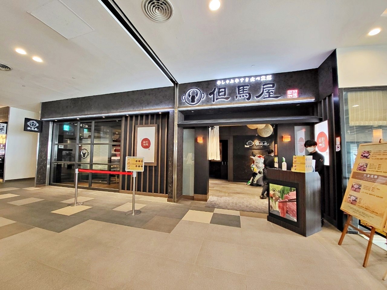三井美食懶人包店家整理|來台中港三井Outlet吃什麼~火鍋燒肉吃到飽、美食街日式泰式義式料理 - 第1張圖