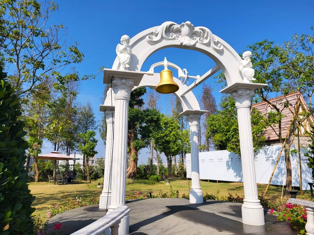 嘉義大林|佐登妮絲城堡觀光工廠|秒飛浪漫歐洲白色城堡.城堡式綠建築美容生技園區 - 第13張圖