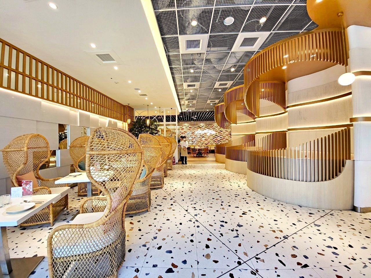 台中港三井|Lady nara曼谷新泰式料理|泰式料理多人套餐.網美打卡.情侶約會聚會餐廳 - 第2張圖