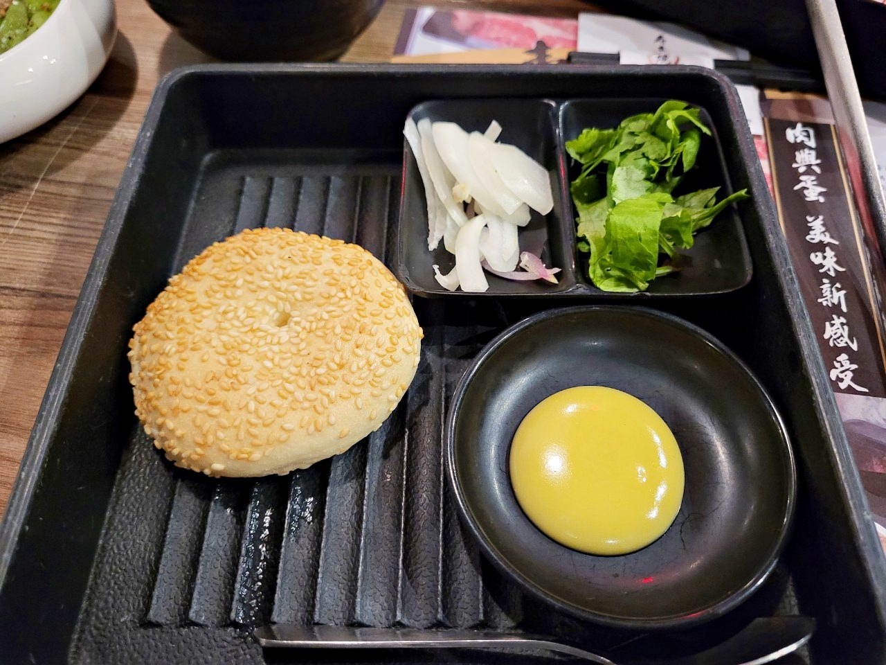 台中沙鹿|壽喜燒一丁|現切肉品、蔬菜無限量供應吃到飽.現沖牛肉湯.豐富甜點區.冷飲熱飲霜淇淋 - 第37張圖