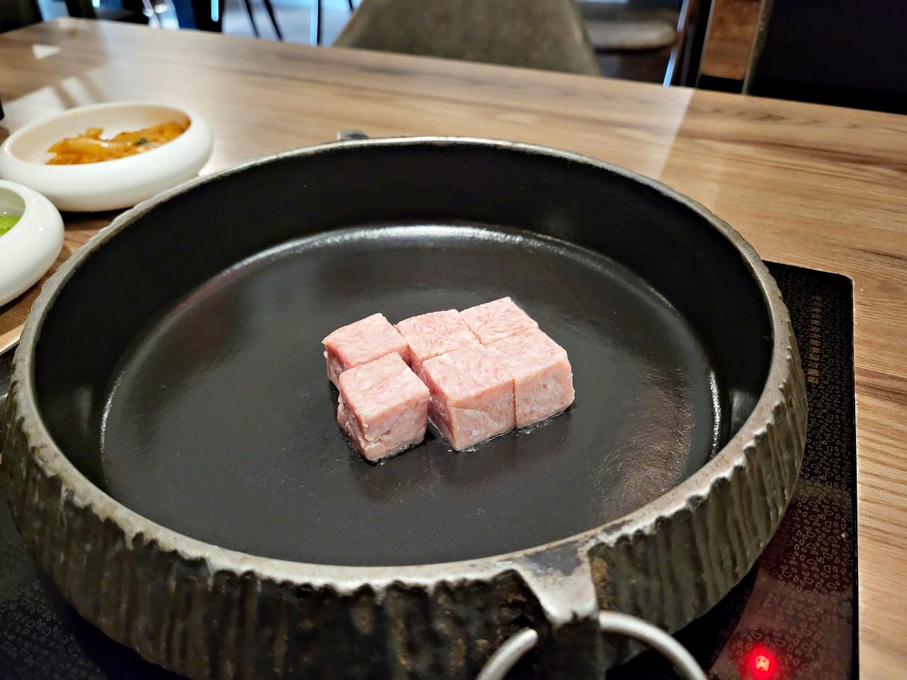 台中沙鹿|壽喜燒一丁|現切肉品、蔬菜無限量供應吃到飽.現沖牛肉湯.豐富甜點區.冷飲熱飲霜淇淋 - 第13張圖