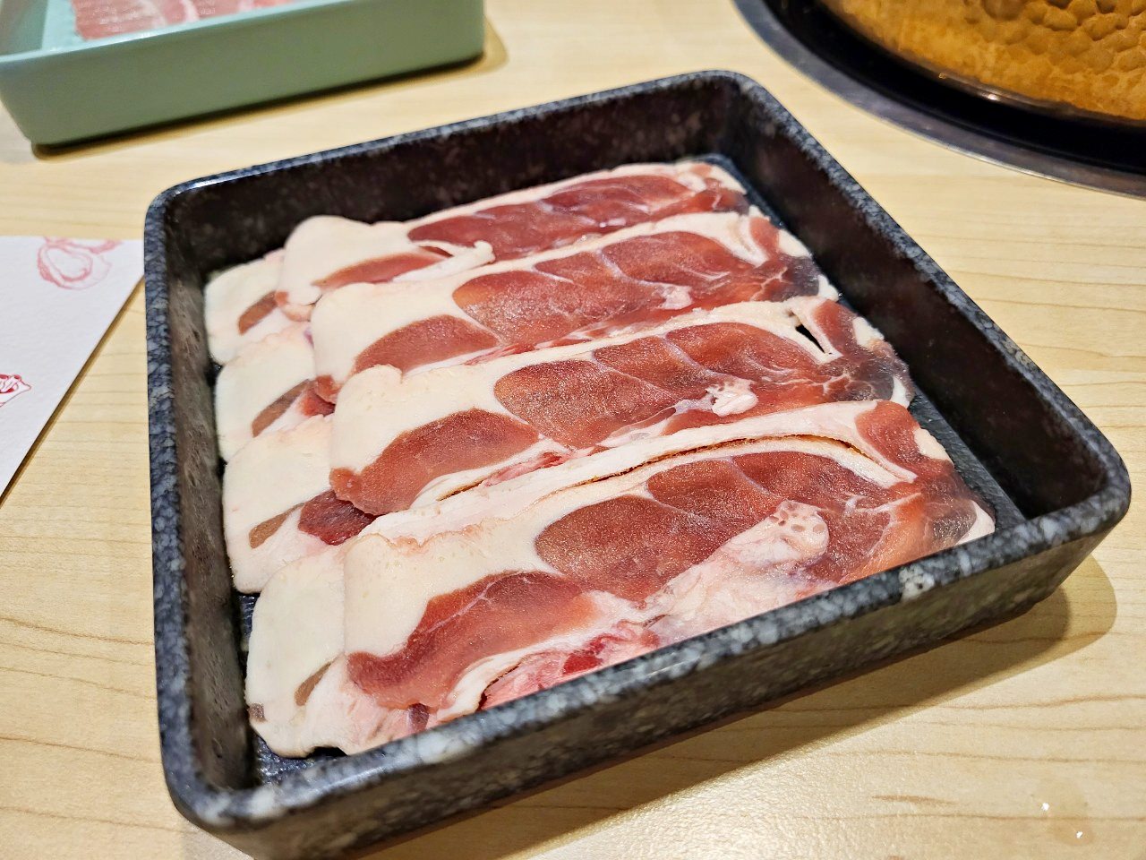 台中麗寶|星野肉肉鍋PLUS|頂級奢華和牛吃到飽.招牌熊熊鴛鴦鍋.多元蔬菜熟食吧 - 第28張圖
