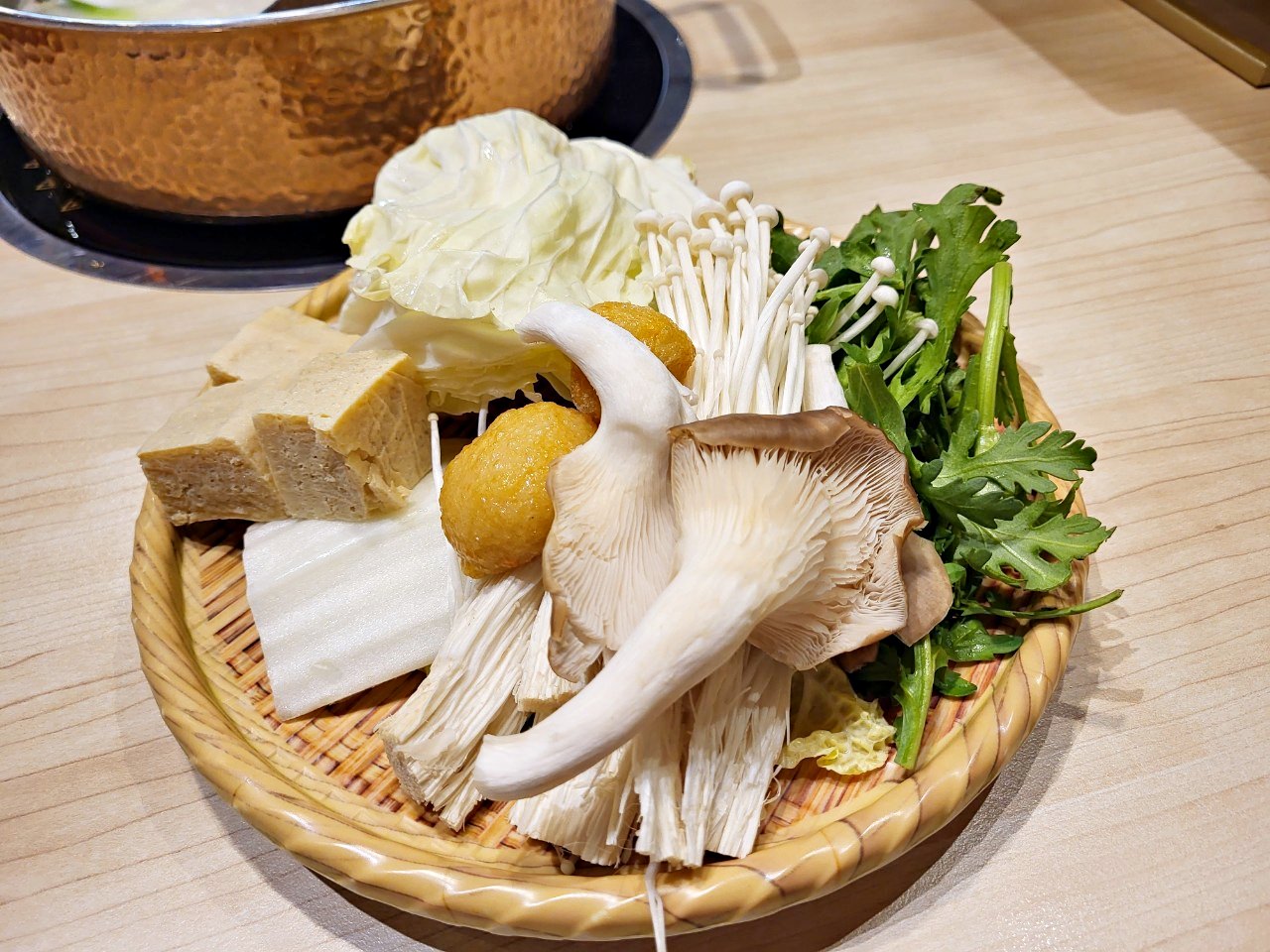 台中麗寶|星野肉肉鍋PLUS|頂級奢華和牛吃到飽.招牌熊熊鴛鴦鍋.多元蔬菜熟食吧 - 第40張圖