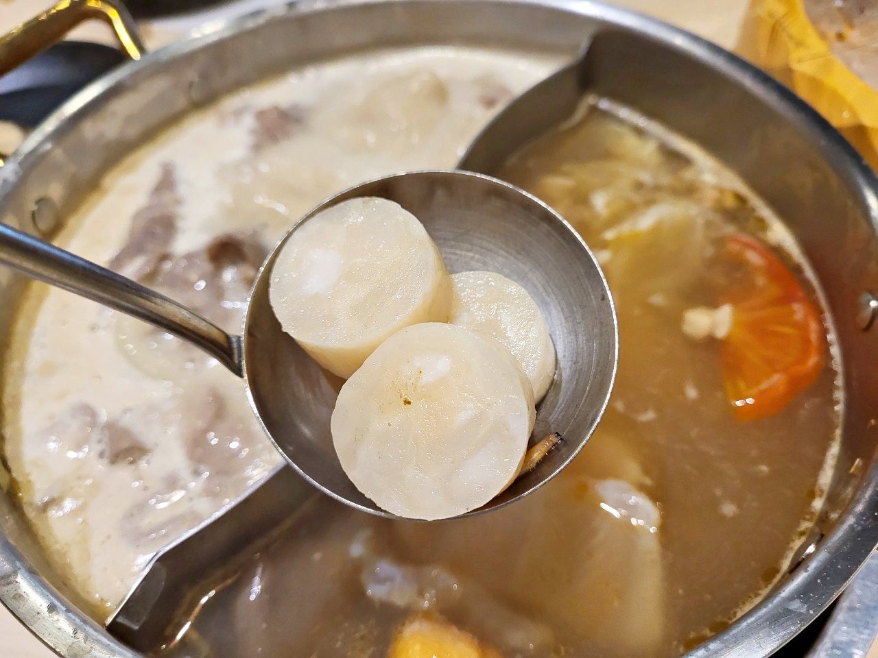台中麗寶|星野肉肉鍋PLUS|頂級奢華和牛吃到飽.招牌熊熊鴛鴦鍋.多元蔬菜熟食吧 - 第32張圖