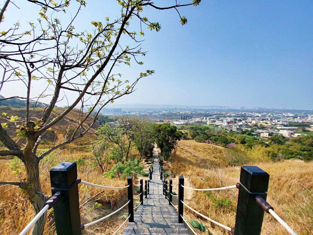 台中烏日|知高圳步道&好漢坡雪蓮登山步道|輕鬆平坦好走.好漢坡登高賞美景.學田山三角點 - 第45張圖