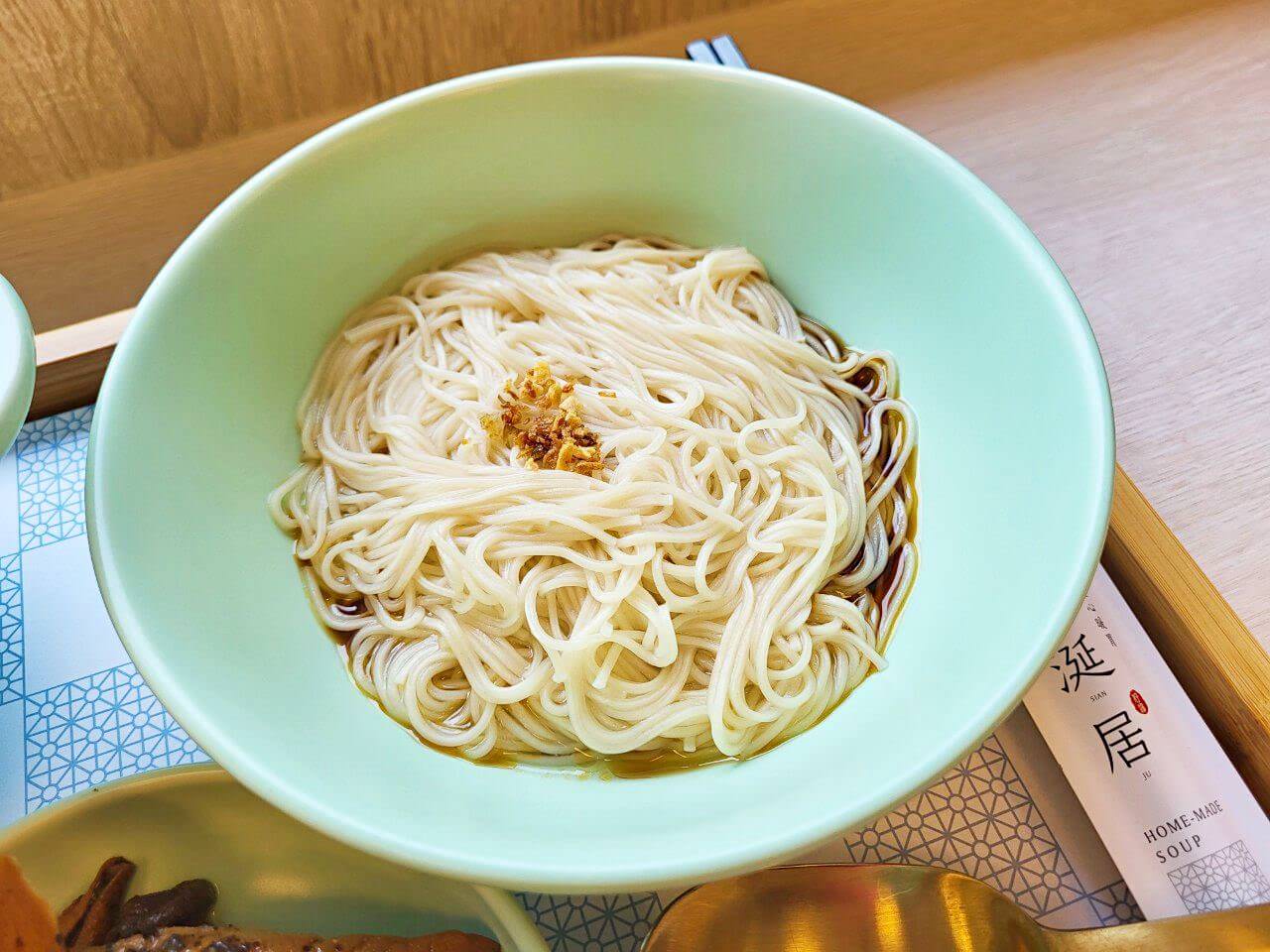 (已停業)台中烏日|龍涎居好湯烏日三榮店|招牌帝王雞湯.麻油麵線.一個人也能獨享好喝的雞湯 - 第14張圖