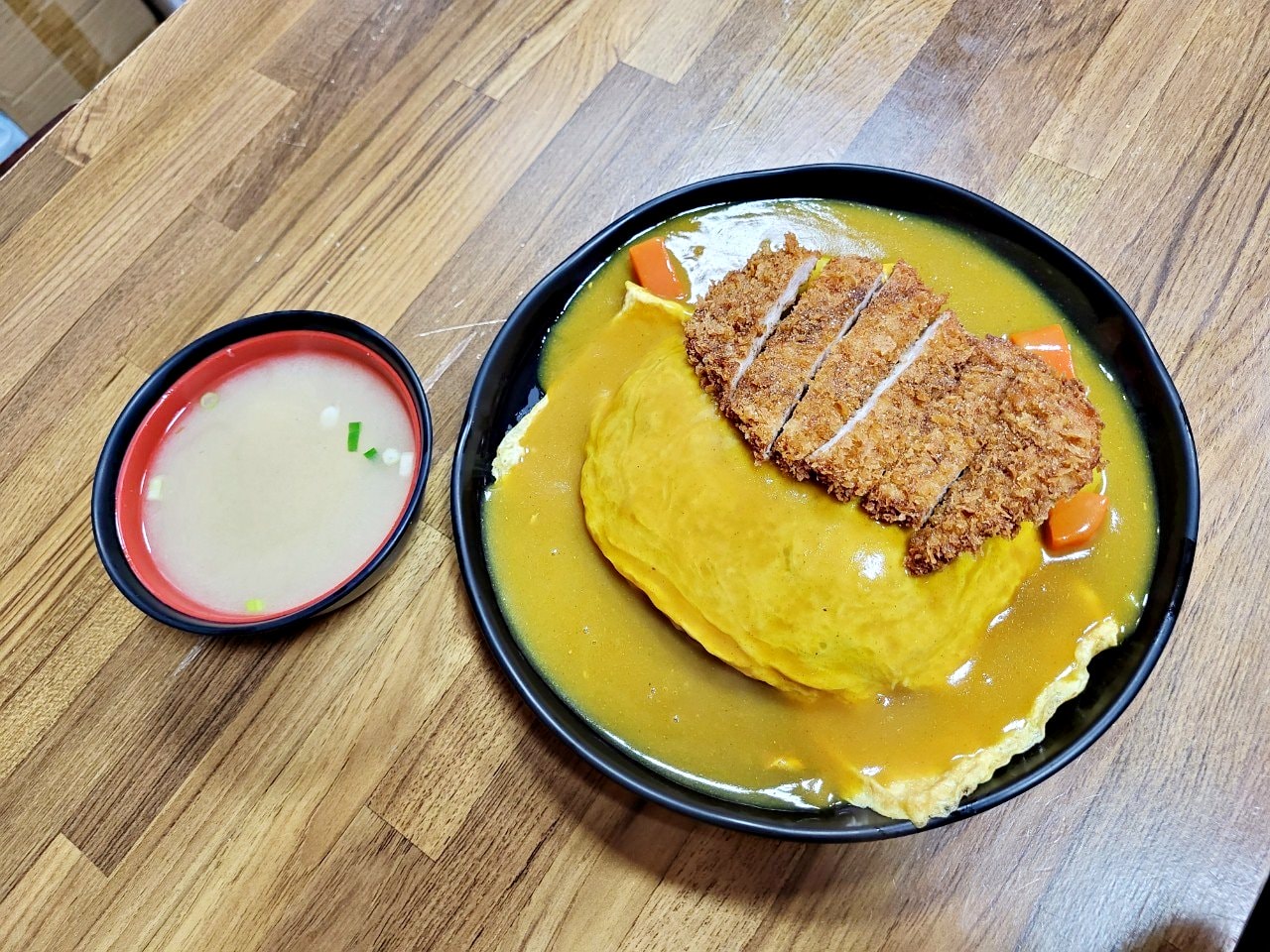 台中沙鹿|嘉鳳屋 蛋包飯|鍋燒意麵.海鮮粥.蛋包飯.很家常的味道 - 第13張圖