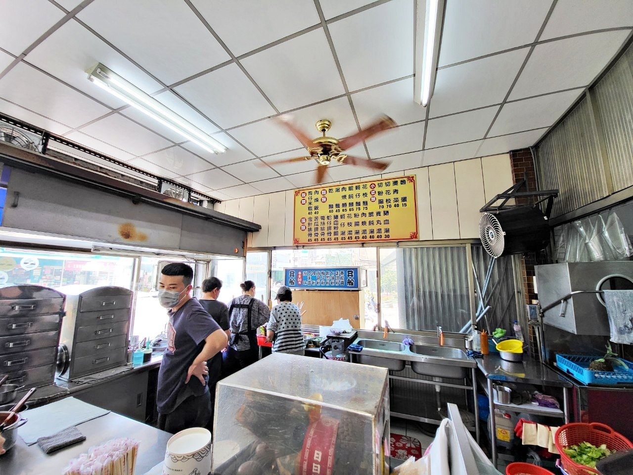 台中大肚|大肚清水筒仔米糕|知名在地小吃.筒仔米糕、飯麵湯類及小菜 - 第2張圖
