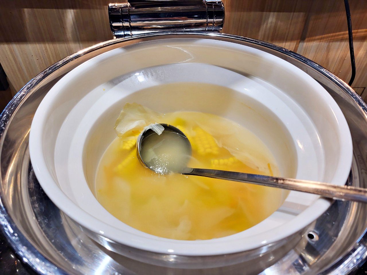 台中港三井|金舌燒肉Kintan Buffet |燒肉吃到飽.多種醬料可以選擇.多元自助沙拉吧 - 第40張圖