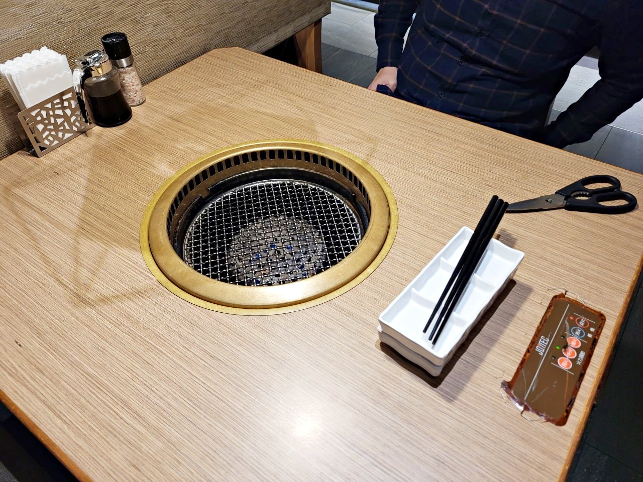 台中港三井|金舌燒肉Kintan Buffet |燒肉吃到飽.多種醬料可以選擇.多元自助沙拉吧 - 第6張圖