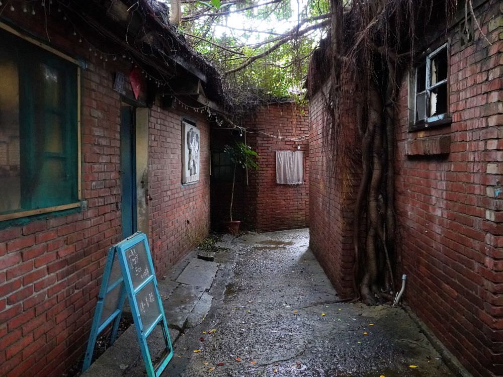 苗栗頭份|蘆竹湳古厝|保有三百年的老古厝三合院.帶你回到阿嬤的童年漫遊在村莊之中 - 第7張圖