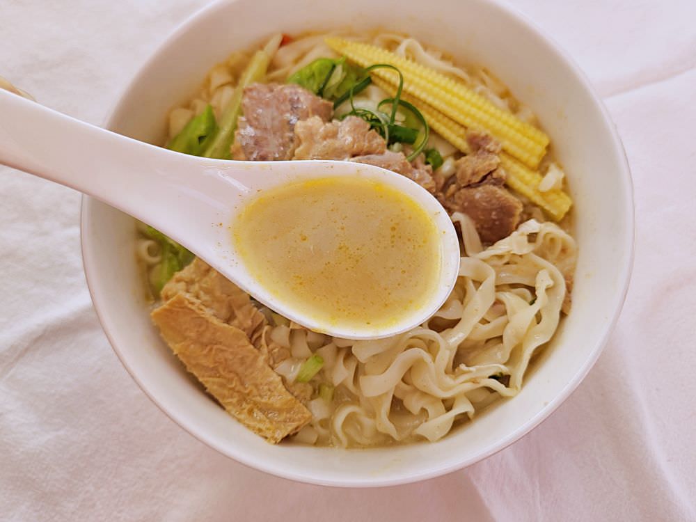 美食開箱|台酒御膳堂酒香蒙古鍋牛肉麵.充滿孜然香味的濃郁白湯.帶勁低溫油炸中式寬麵條 - 第15張圖