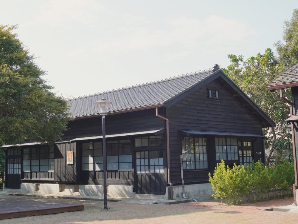 苗栗苑裡|山腳國小日治後期宿舍群|環境清幽.典型日式宿舍建築 - 第19張圖