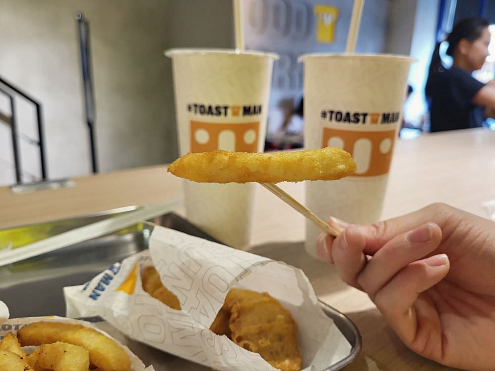台中南屯|吐司男精科店|超軟Q的厚片爆蛋土司.很牛私房厚吐司.無敵千島蝦厚吐司 - 第13張圖