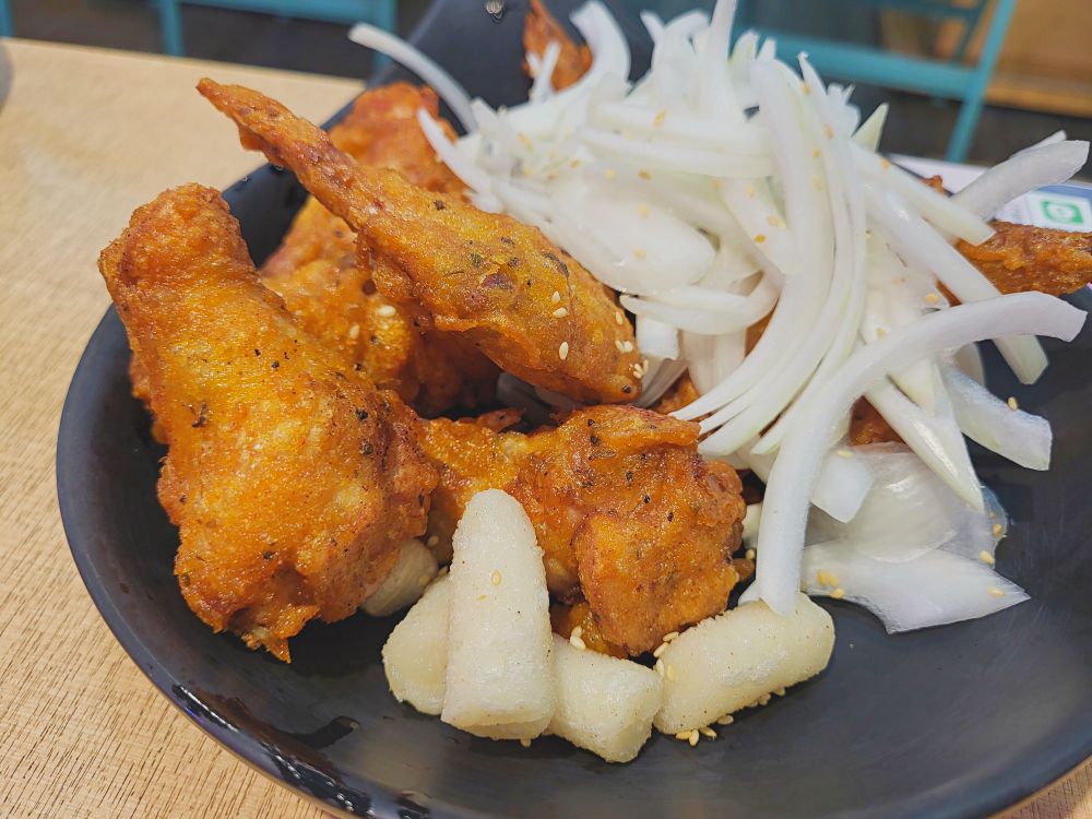首爾韓鍋逢甲店GANGNAM Korean Restaurant|好吃的韓式銅盤烤肉.美味特色的韓國小菜.料多豐盛的海鮮煎餅.單人及多人套餐組合.位在逢甲夜市旁 - 第17張圖