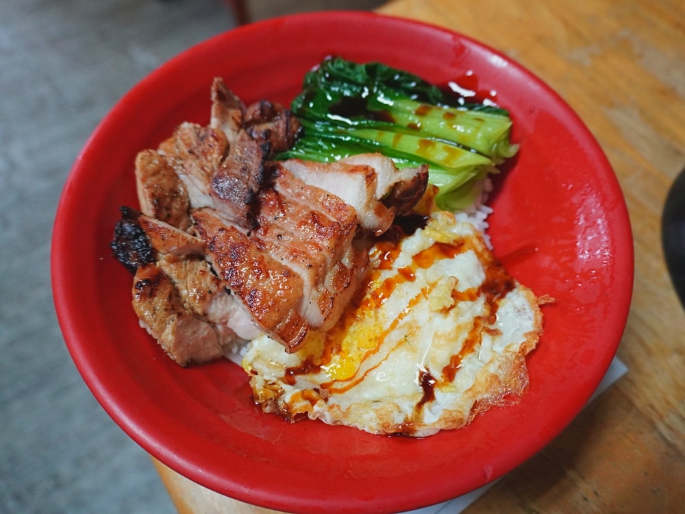 原鄉食堂美食餐廳|Google高評分特色原住民風味餐.銷魂烤肉飯.好湯頭的清燉牛肉麵.位在清淨農場高空景觀步道旁 - 第12張圖