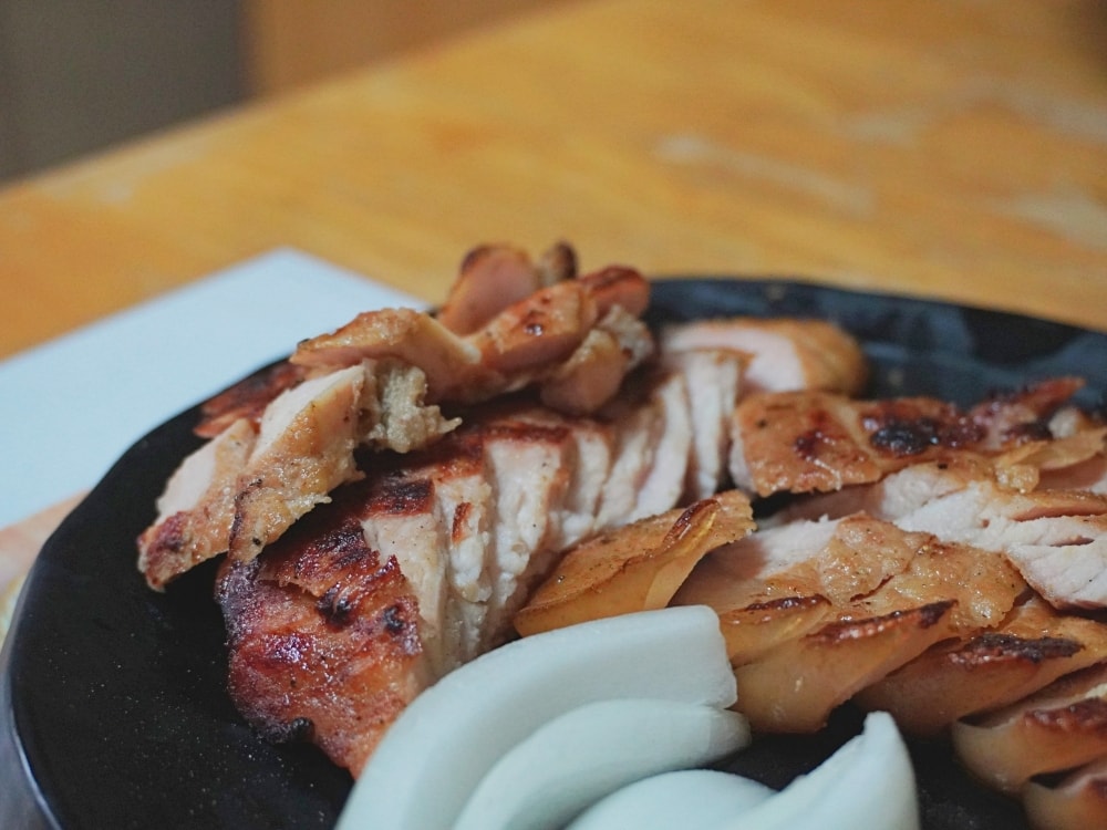 原鄉食堂美食餐廳|Google高評分特色原住民風味餐.銷魂烤肉飯.好湯頭的清燉牛肉麵.位在清淨農場高空景觀步道旁 - 第26張圖